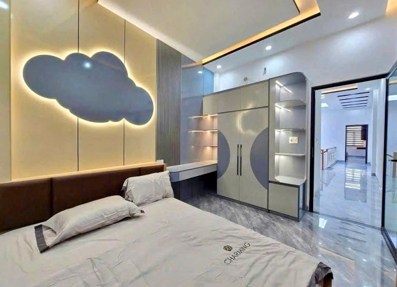 BÁN NHÀ 2 TẦNG 100M2- TRẦN QUANG KHẢI – HẺM Ô TÔ – GẦN BIG C (GO) DĨ AN. - Ảnh 3