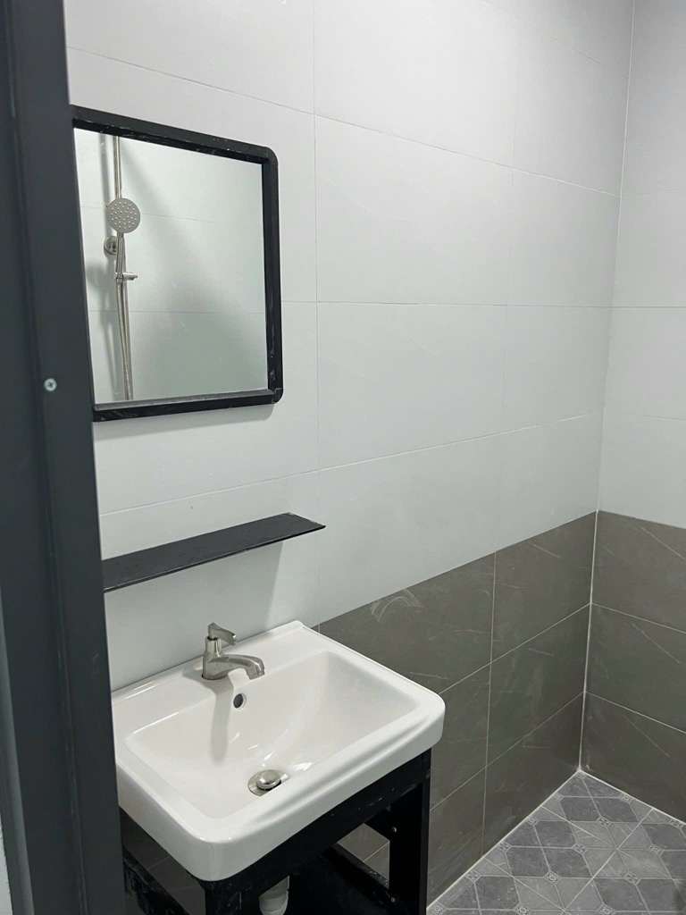 🏠 Bán nhà 80m² Gò Vấp, hẻm xe hơi – Giá tốt chỉ nhỉnh 5 tỷ – Sát chợ Xóm Mới - Ảnh 3