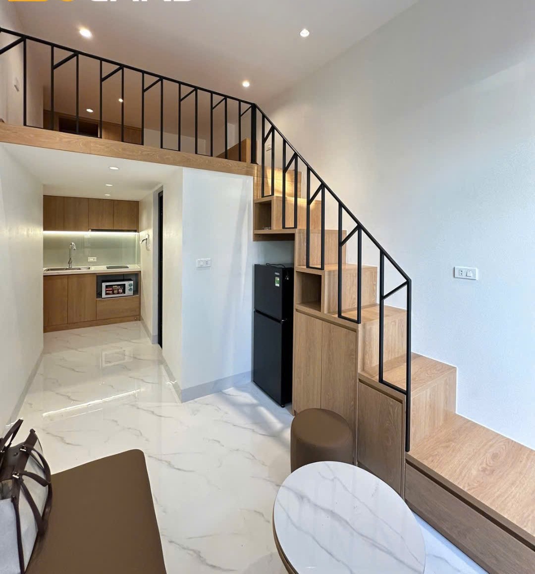 (Cực hiếm) Căn hộ Duplex 28m2 mới khai trương tại Hoàng Ngân - Có máy giặt riêng - Ở được 4 người - Ảnh chính
