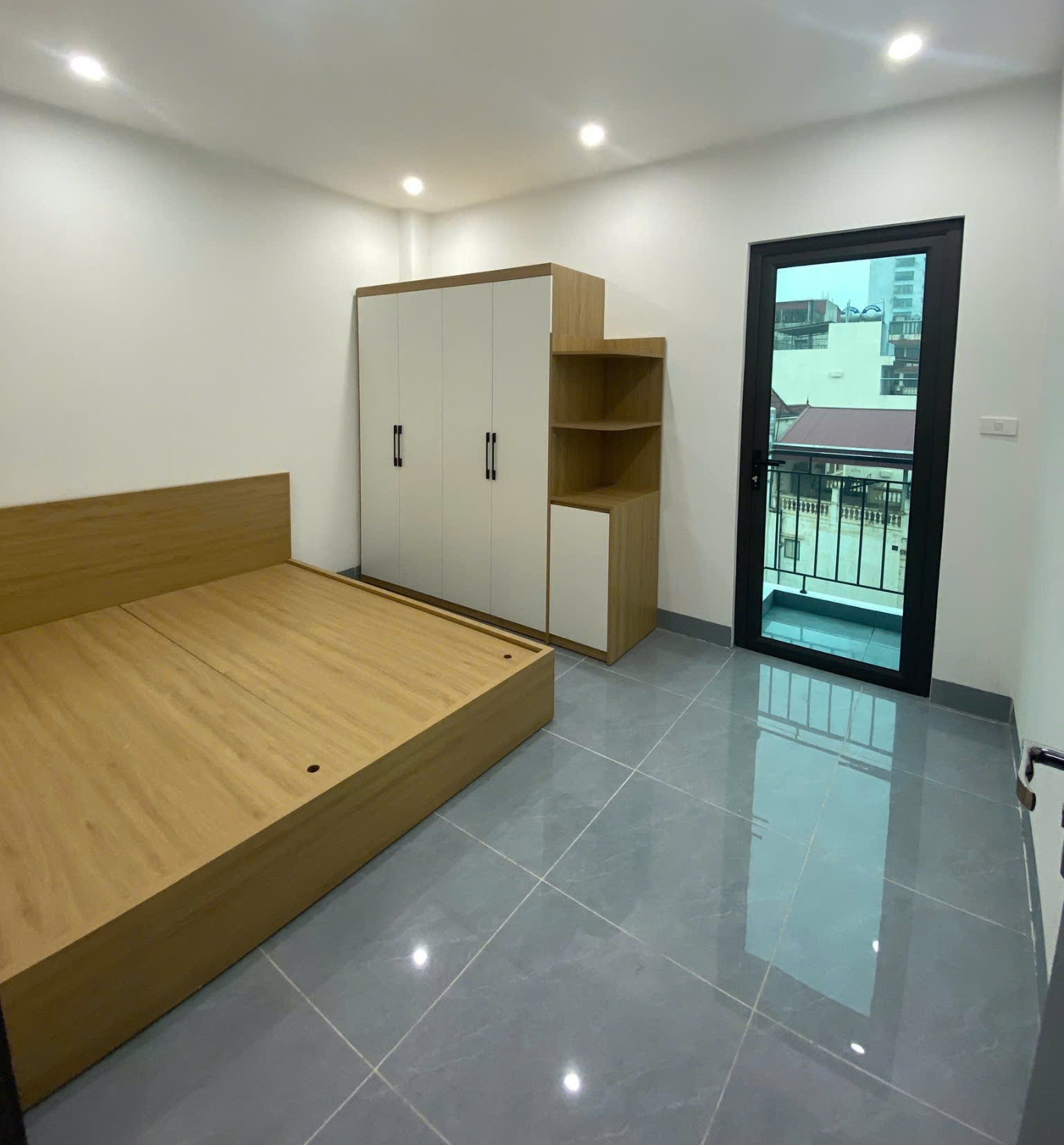 (Rẻ đẹp) Căn hộ Studio cao cấp 25m2 mới khai trương tại ngõ 355 Phạm Văn Đồng - Ở được nhiều người - Ảnh chính