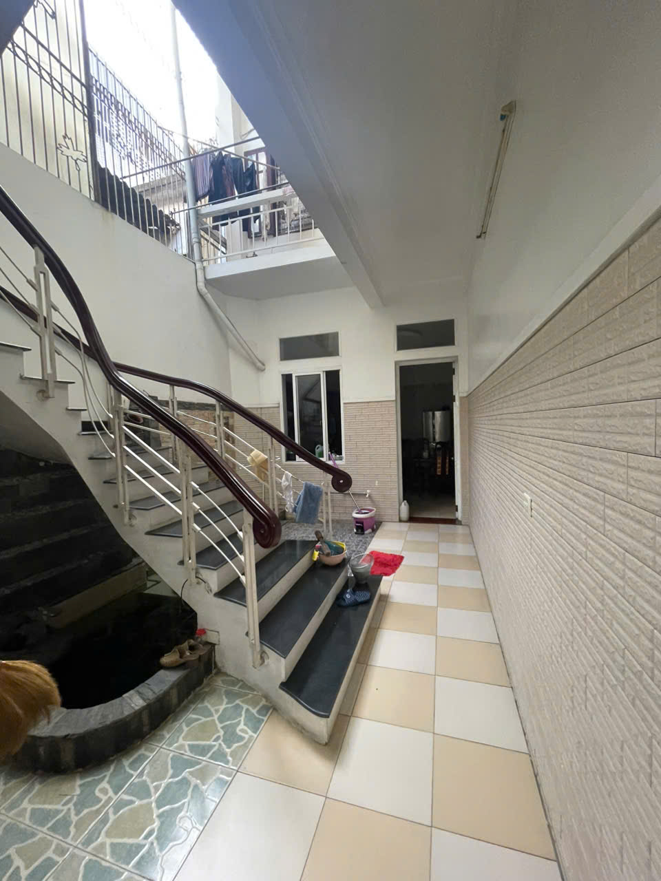 Chính chủ cho thuê nhà mặt tiền kinh doanh tại Ngã 3 Bốt Tròn( Đường Chợ Hàng)  trung tâm Q.Lê Chân - Ảnh 1