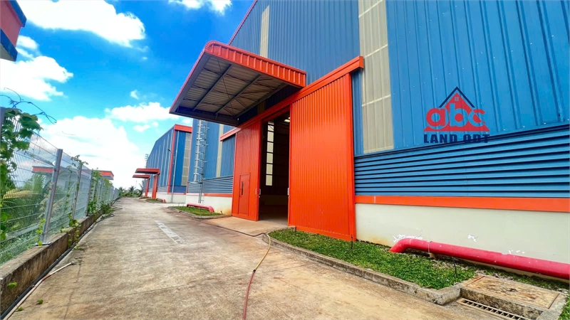 XT279 Cho thuê xưởng sản xuất CNC, CN phụ trợ kết cấu xưởng hiện đại. giao liền - Ảnh 1