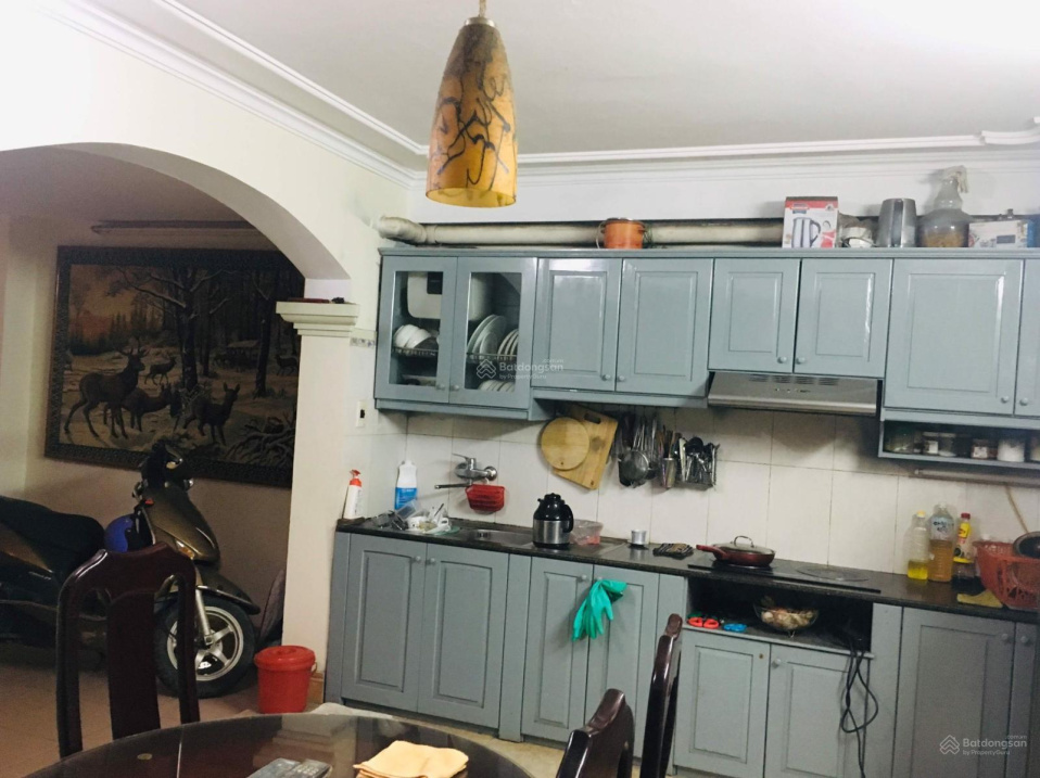 Cho thuê nhà riêng trong ngõ Cầu Giấy, 4 tầng, 3 ngủ, cách mặt đường ô tô 30m. Giá thuê 10tr/tháng - Ảnh 3