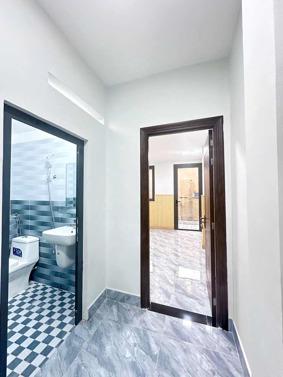 Nhà mới 3 tầng hẻm thông 39 Dạ Nam Phường 2 Quận 8 - Ảnh 2