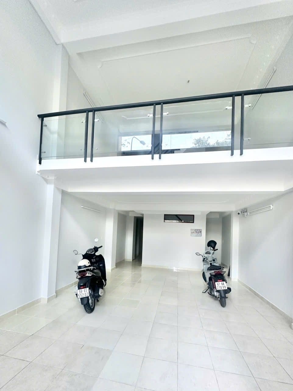 BÁN GẤP - 11 TỶ - 5 TẦNG - 84 M2 - NGANG 5M - CHDV 8PN 8WC MẶT TIỀN KINH DOANH ĐỈNH - DTHU - Ảnh 1