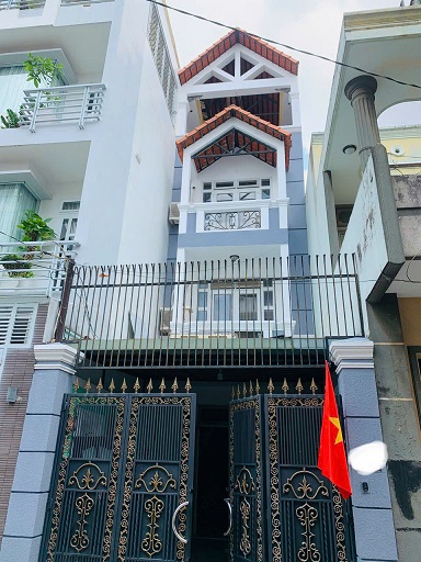 Chính Chủ Cần Bán Gấp Nhà Hẻm Xe Hơi 7m Tại Thích Quảng Đức - Phú Nhuận - Ảnh chính