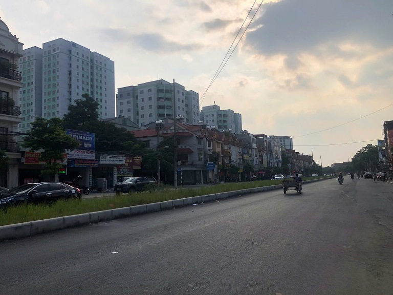 Cần bán nhà 3 tầng mặt đường Nguyễn Tất Thành – Vĩnh Yên - Ảnh chính