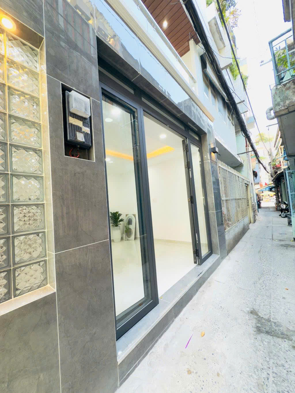 BÁN NHÀ 4 TẦNG TRUNG TÂM QUẬN 8 GIÁ NHỈNH 4 TỶ - Ảnh 1