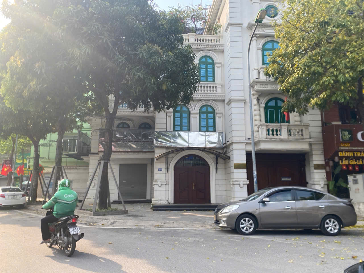 Cho thuê 200 Nguyễn Văn Lộc 110m2 mặt tiền 12m tầng 75 triệu/tháng 0981337456 - Ảnh chính