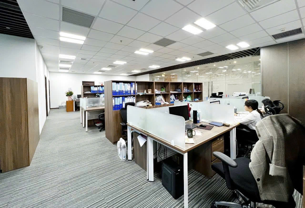 BÁN TÒA VP MẶT PHỐ HOÀNG VĂN THÁI - 173M² x 9 TẦNG - DOANH THU 100TR/THÁNG - 45 TỶ - Ảnh chính