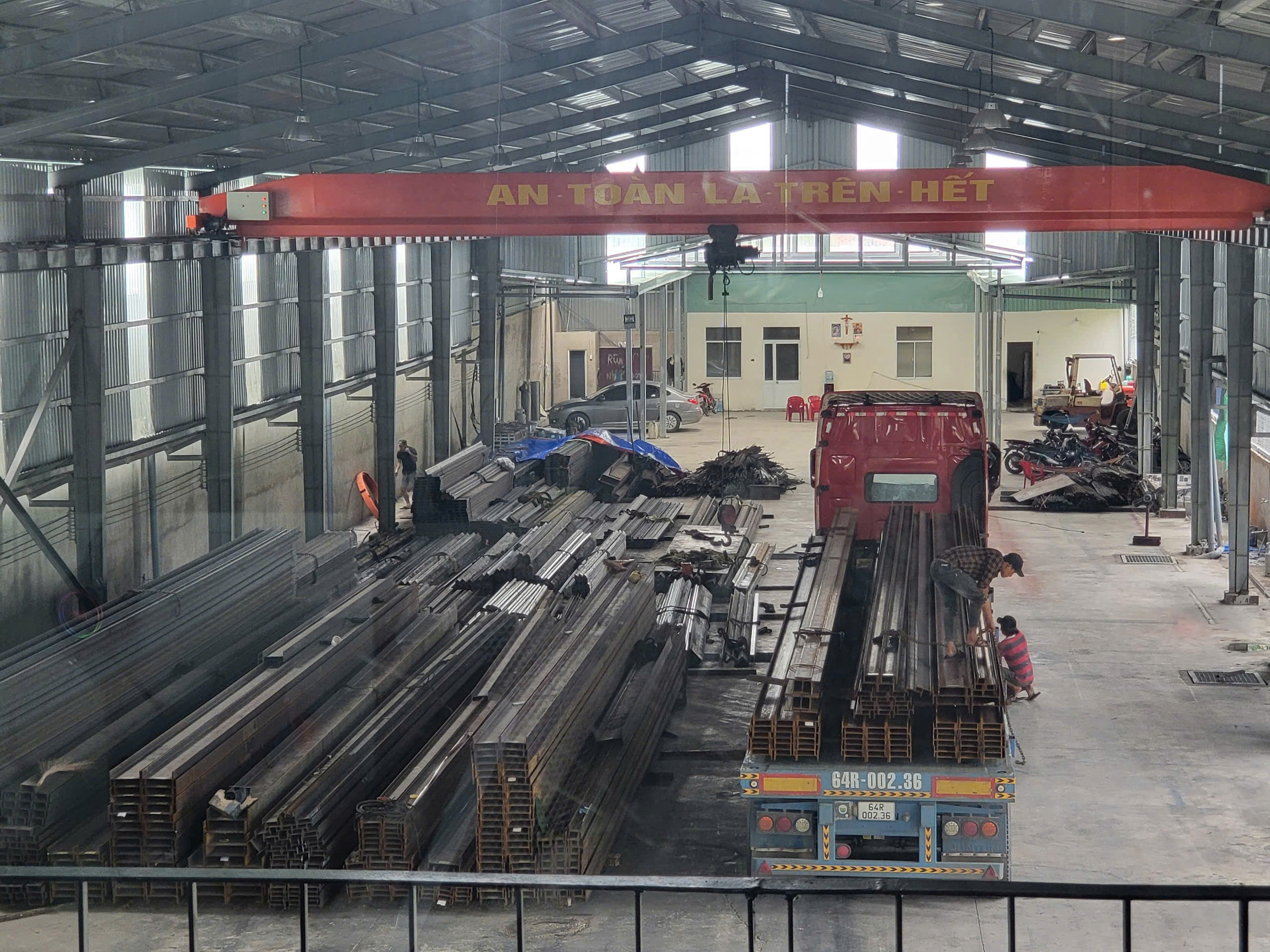 Siêu BĐS mặt tiền QL1a cách TPCHM 10km, 2112m2 , cạnh KCN Phúc Long chỉ 41 tỷ. - Ảnh 2