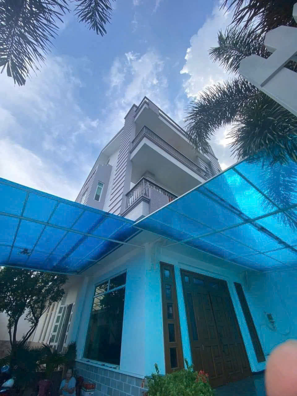 Biệt Thự Sân Vườn 3 Tầng (12x22) Mặt Tiền Nhựa Tân Thới Hiệp, Q12 Giá 13.99 Tỷ - Ảnh 1
