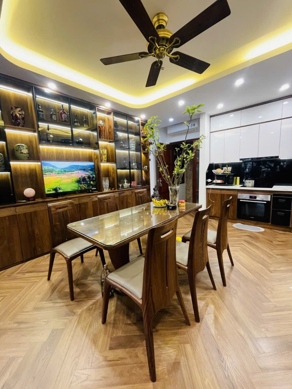 BÁN TÒA NHÀ LÔ GÓC HÀNG CÓT- HOÀN KIẾM, 110 M2, MT 11 M, GIÁ 138,8 TỶ. - Ảnh 1