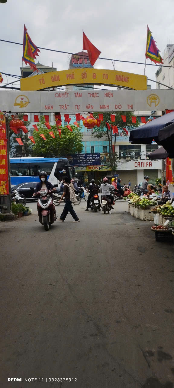 BÁN ĐẤT TẶNG NHÀ 2 TẦNG, CĂN GÓC - ÔTÔ ĐỖ CỬA, 50m RA #CHỢ_NHỔN, #Tu_Hoàng, #PHương_Canh - Ảnh chính