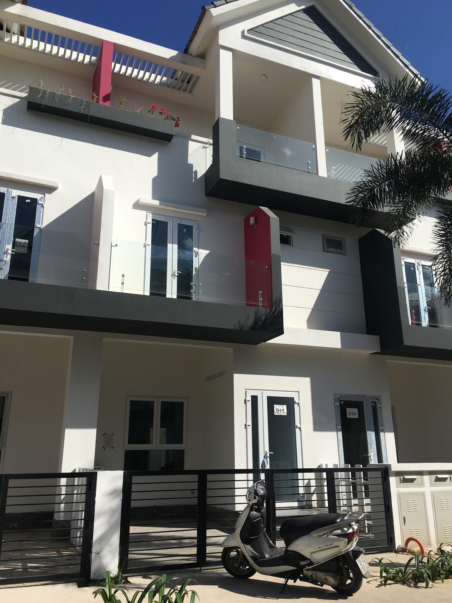 Cho thuê nhà KDC Valencia, Phú Hữu, Quận 9, DT 75m2, 4PN, nhà trống, giá tốt 12tr.tháng - Ảnh chính