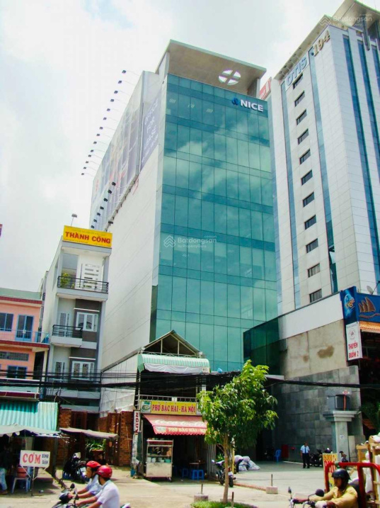 Bán tòa building MT Lê Quang Định Q. Bình Thạnh (12 x 35m. Hầm - 8 tầng) TN 600 triệu - giá 84 tỷ - Ảnh chính