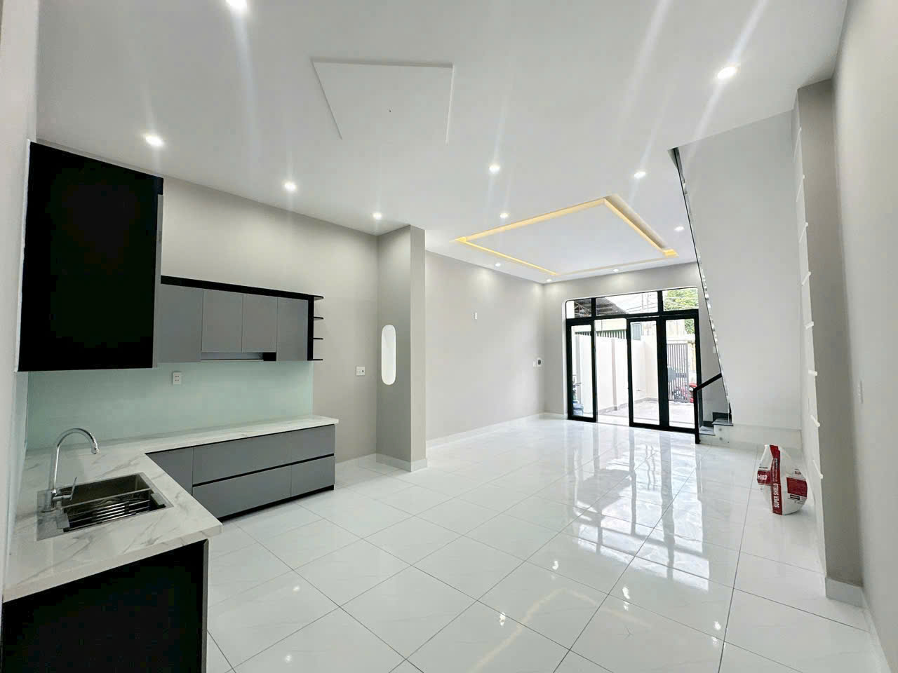 Bán nhà 1T1L 5m x 29m, gần cầu suối mau, chợ Phú Thọ, SR, TC chỉ 3ty990 - Ảnh 2