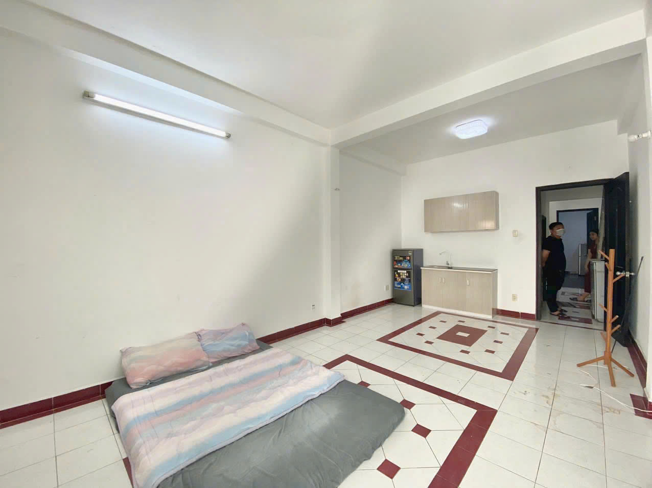MÌNH CẦN PASS LẠI NHÀ THUÊ MỘT TẦNG TRONG NHÀ NGUYÊN CĂN  QUẬN 1 - TP HỒ CHÍ MINH - Ảnh chính