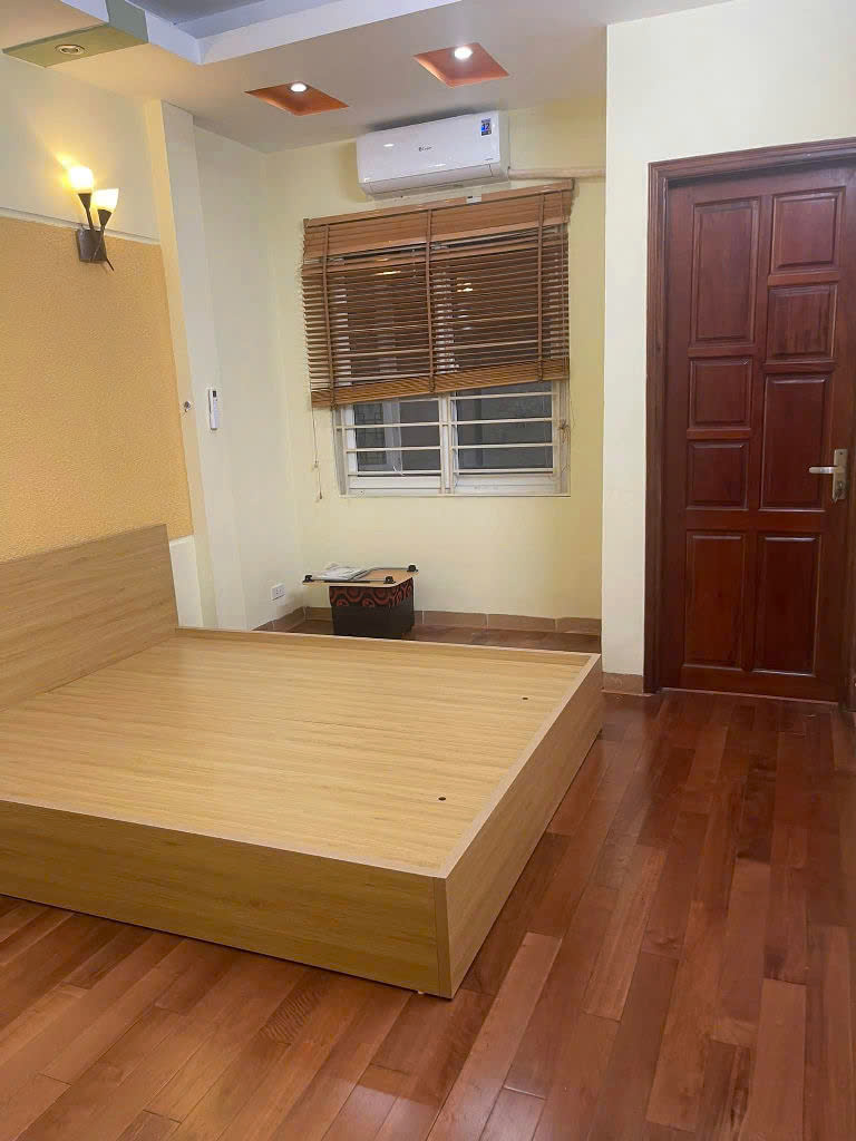 Cho thuê nhà  riêng Quan Nhân - Thanh Xuân 30m x 5T, 3PN4VS giá 12.5 triệu, đủ đồ - Ảnh 1