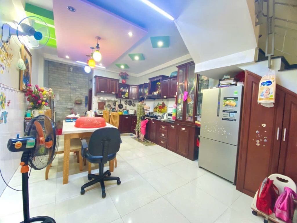 NHÀ ĐẸP GV - GIÁP QUANG TRUNG & ST EMART2 - HXH GẦN MẶT TIỀN - 60M² - 4 TẦNG LẦU HƠN 6 TỶ - Ảnh 2