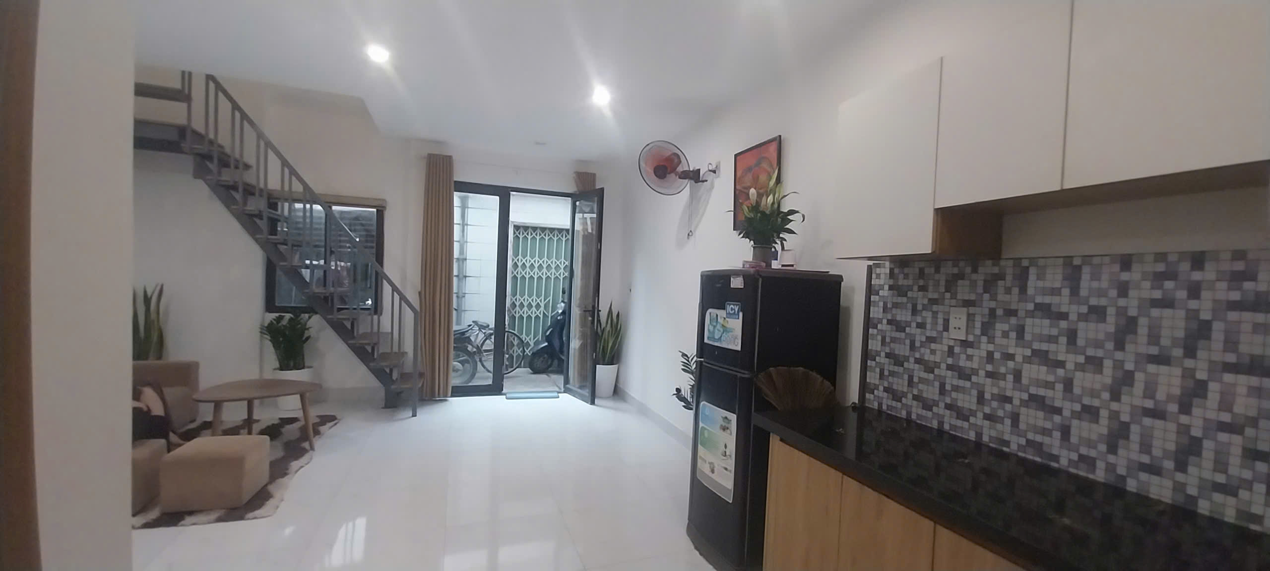 ♣ 2.25 tỷ Nhà Kiệt khu Nguyễn Hoàng + Nguyễn Văn Linh, 32.1m2 2 tầng sạch đẹp, gần kiệt chính - Ảnh 3
