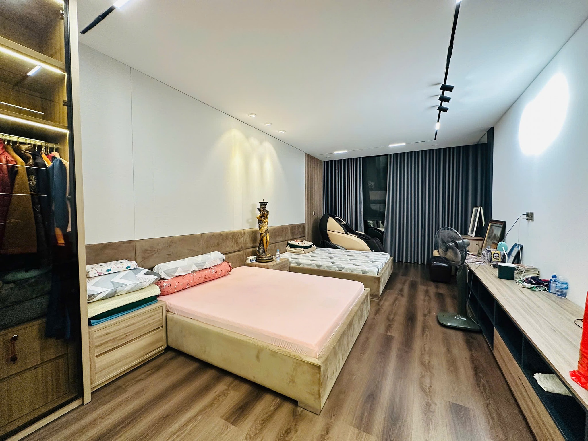 BAY NHANH - KHU VỰC CỰC KỲ HIẾM NHÀ BÁN - TRUNG TÂM ĐỐNG ĐA - Ô TÔ ĐỖ GẦN - VỊ TRÍ ĐẮC ĐỊA, 6 TẦNG - Ảnh chính