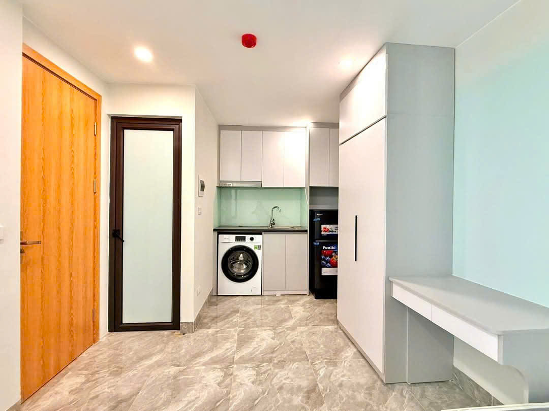 Gấp!CCMN ĐỐI DIỆN HỌC VIỆN TÀI CHÍNH,BẮC TỪ LIÊM,50Mx6,ÔTÔ DỪNG ĐỖ, 8,5 TY - Ảnh chính