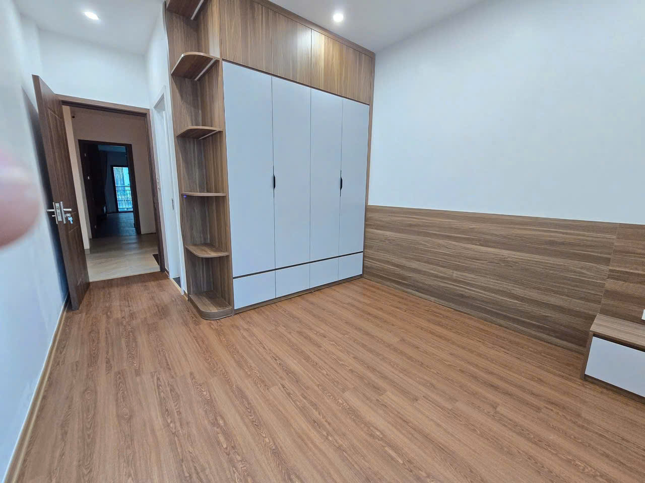 PL YÊN LÃNG - 5 TẦNG THANG MÁY DT 53m2 5 tầng Mặt tiền 3.5m Giá 15.5 tỷ - Ảnh 2