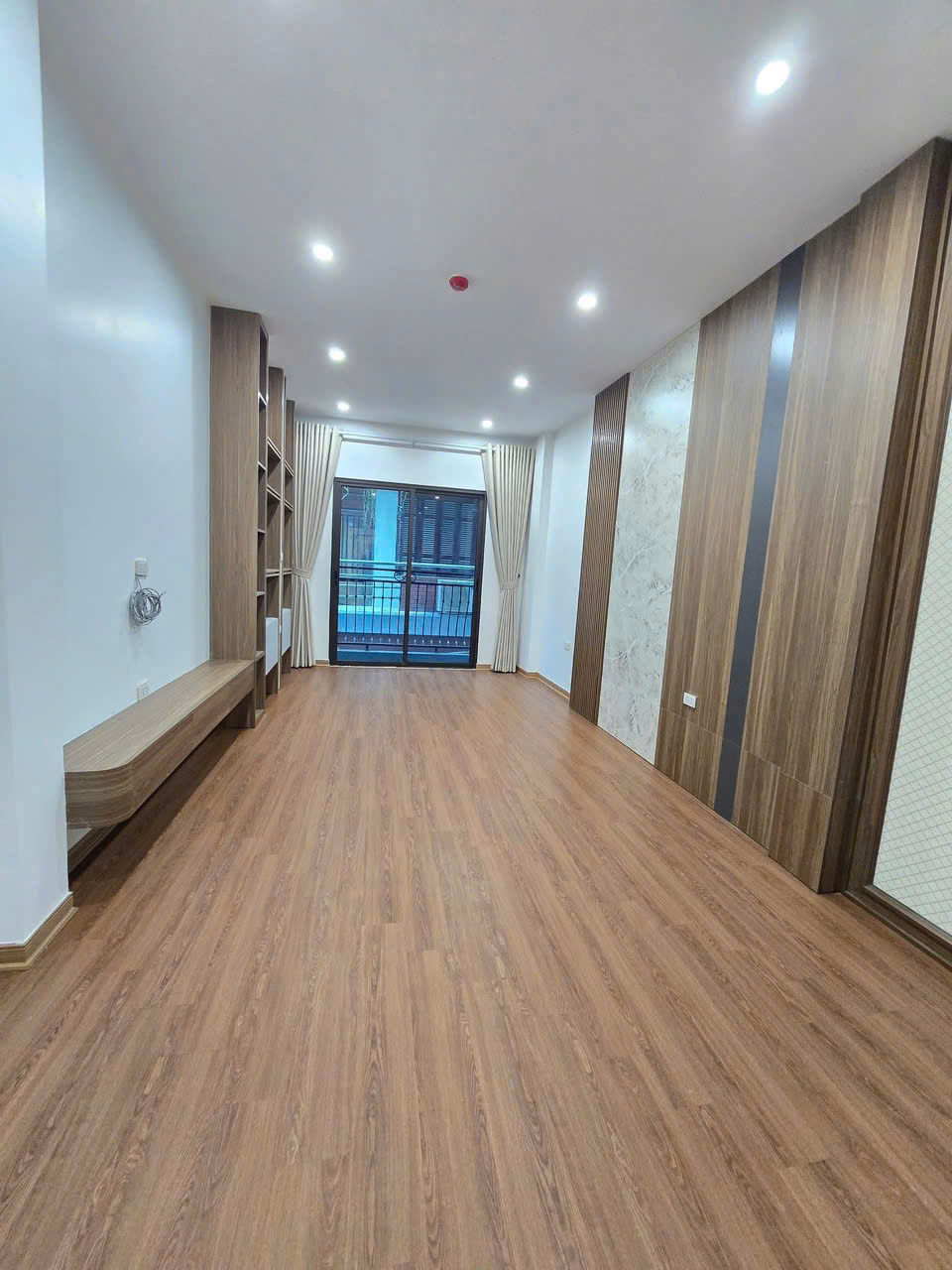 PL YÊN LÃNG - 5 TẦNG THANG MÁY DT 53m2 5 tầng Mặt tiền 3.5m Giá 15.5 tỷ - Ảnh 3
