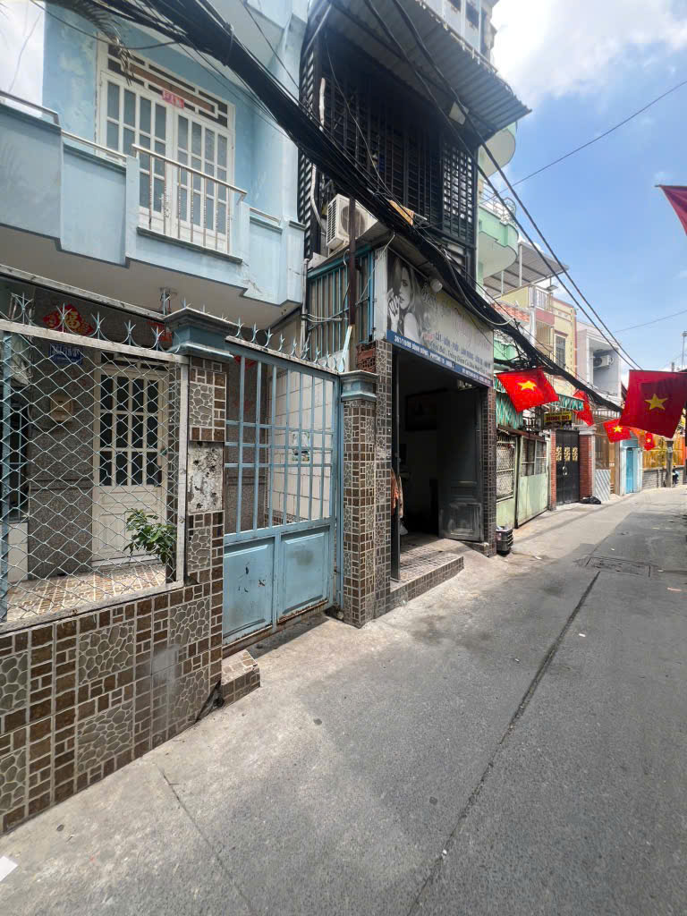 Nhà hẻm ô tô sát Mặt Tiền Bình Đông Quận 8 giá 2,9 tỷ còn Thương lượng - Ảnh 4
