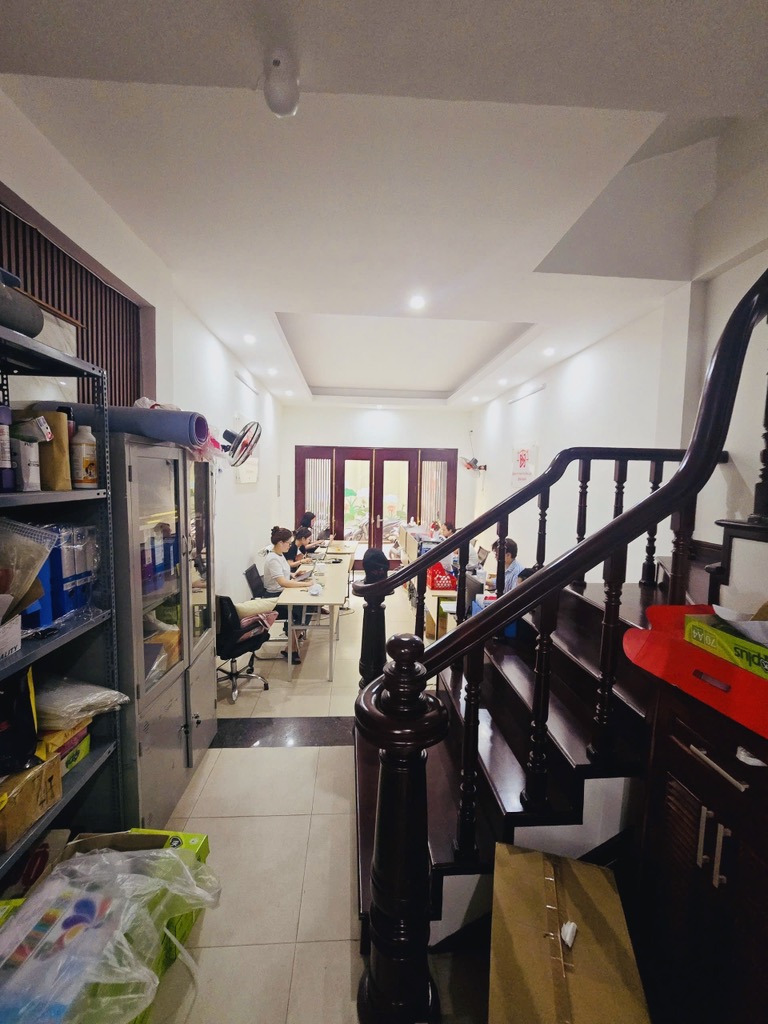 Bán nhà lô góc, khu phân lô, vỉa hè ô tô tránh phố Hoàng Quốc Việt, Cầu Giấy, 47m x 5T, 14 tỷ. - Ảnh 4