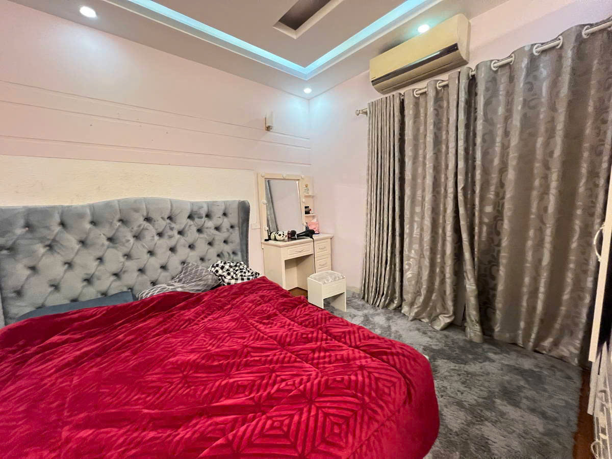 SIÊU PHẨM MẶT NGÕ GIANG VĂN MINH – CỔNG SAU LĂNG BÁC – VỊ TRÍ ĐẮC ĐỊA – 4 TẦNG CHẮC CHẮN CHỈ 8 TỶ - Ảnh 1