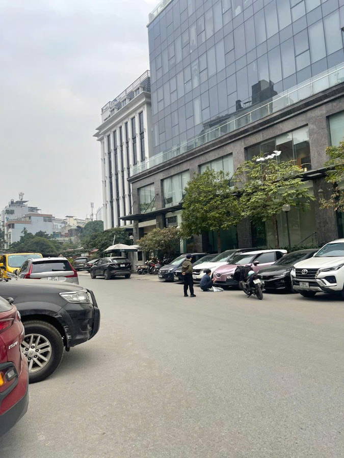 SIÊU PHẨM MỚI KÍNH COONG GIỮA LÒNG BA ĐÌNH –Giang Văn Minh- NGÕ THÔNG – 2 Ô TÔ TRÁNH – THANG MÁY - Ảnh chính