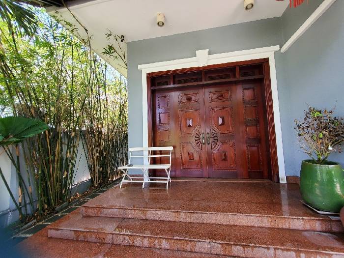BÁN BIỆT THỰ LÀNG VIỆT KIỀU - 4 TẦNG, 200M2 10x20M - ĐƯỜNG 8M - NỘI THẤT CAO CẤP - NHỈNH 12.5 TỶ - Ảnh 1