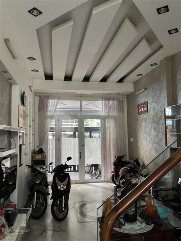 🏡 Bán nhà HXH Nguyễn Tri Phương, Q.10, gần ĐH Kinh Tế, 9.x tỷ! - Ảnh 1
