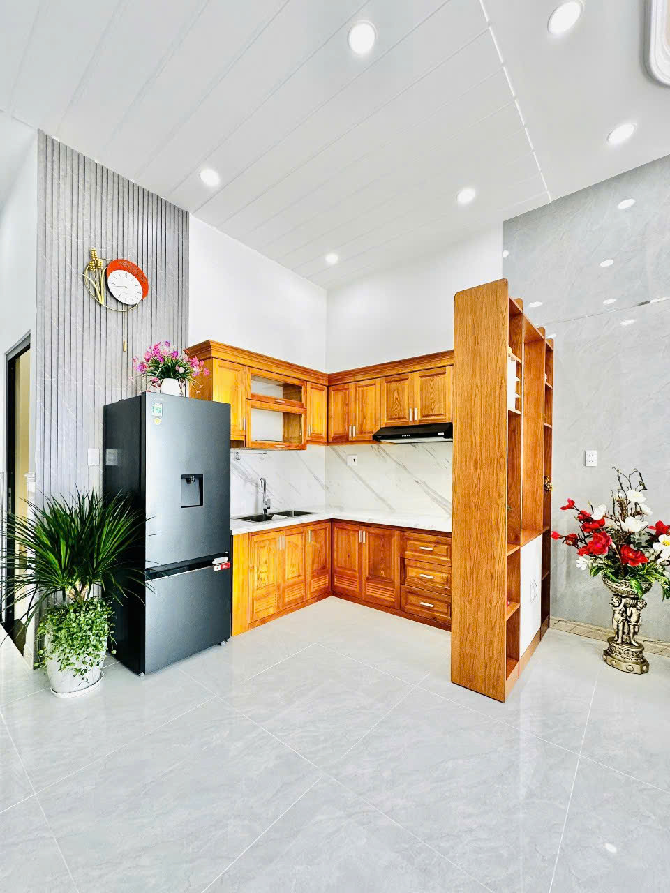 BÁN NHÀ HUỲNH VĂN NGHỆ, F15, TÂN BÌNH – HẺM XE HƠI – GIÁ CHỈ 3.3 TỶ - Ảnh chính