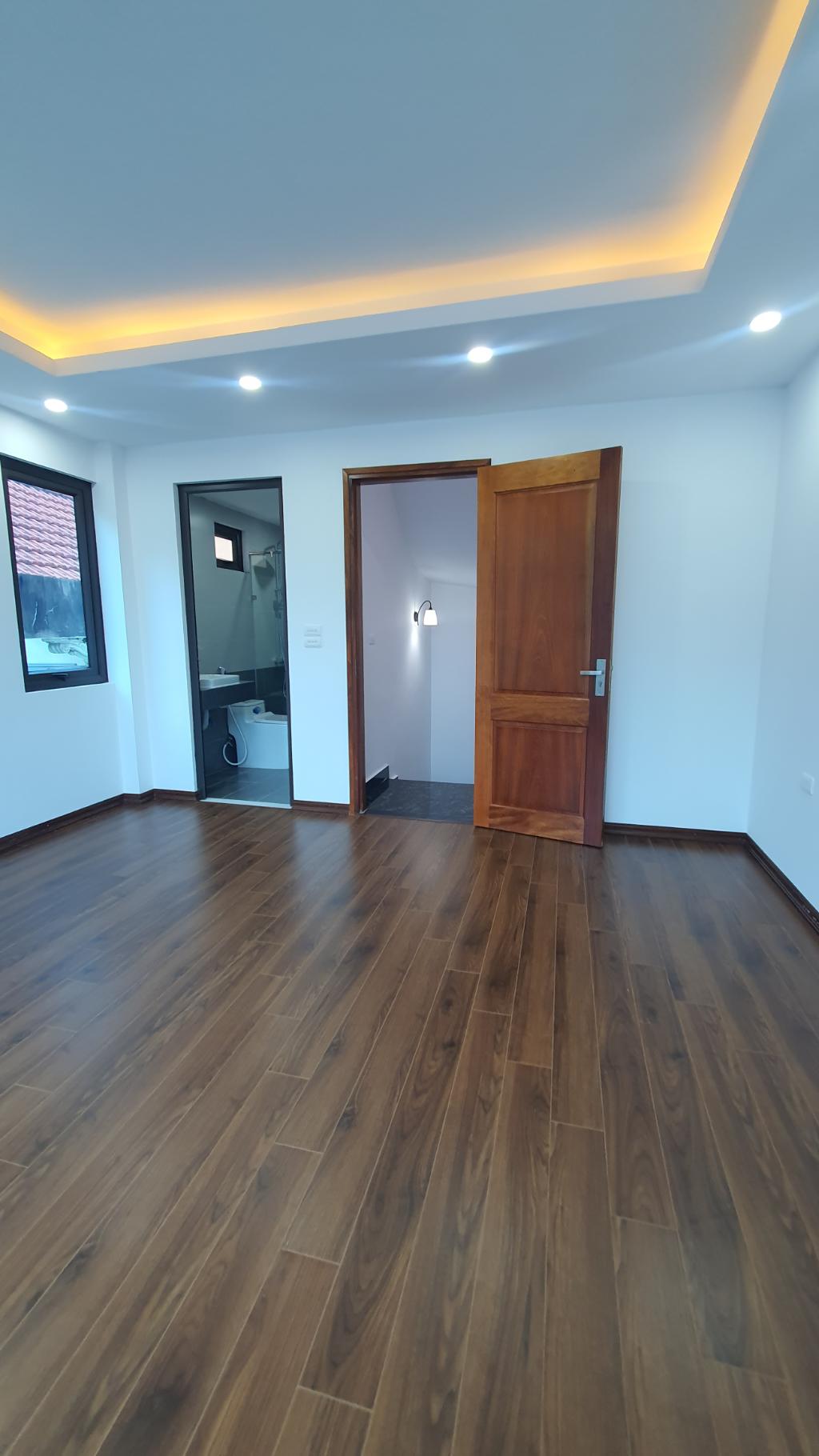 SIÊU PHẨM MẶT NGÕ - CỔ NHUẾ LÔ GÓC - 33M2 - 5 TẦNG - MT KHỦNG - Ô TÔ QUA NHÀ - Ảnh 3