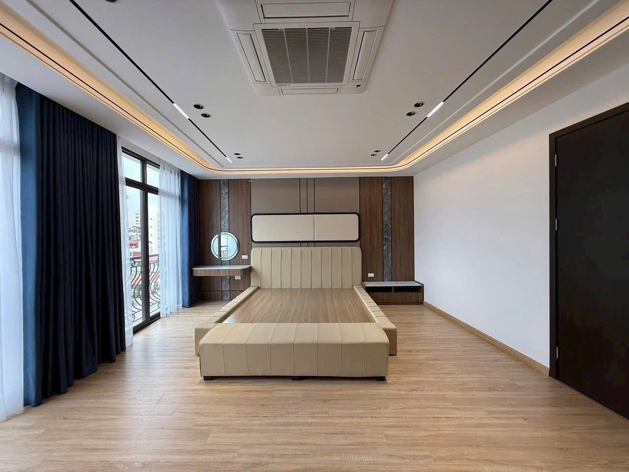 MẶT PHỐ HỒNG TIẾN nhỉnh 28 tỷ 45m MẶT TIỀN 6m LONG BIÊN HÀ NỘI - Ảnh 3
