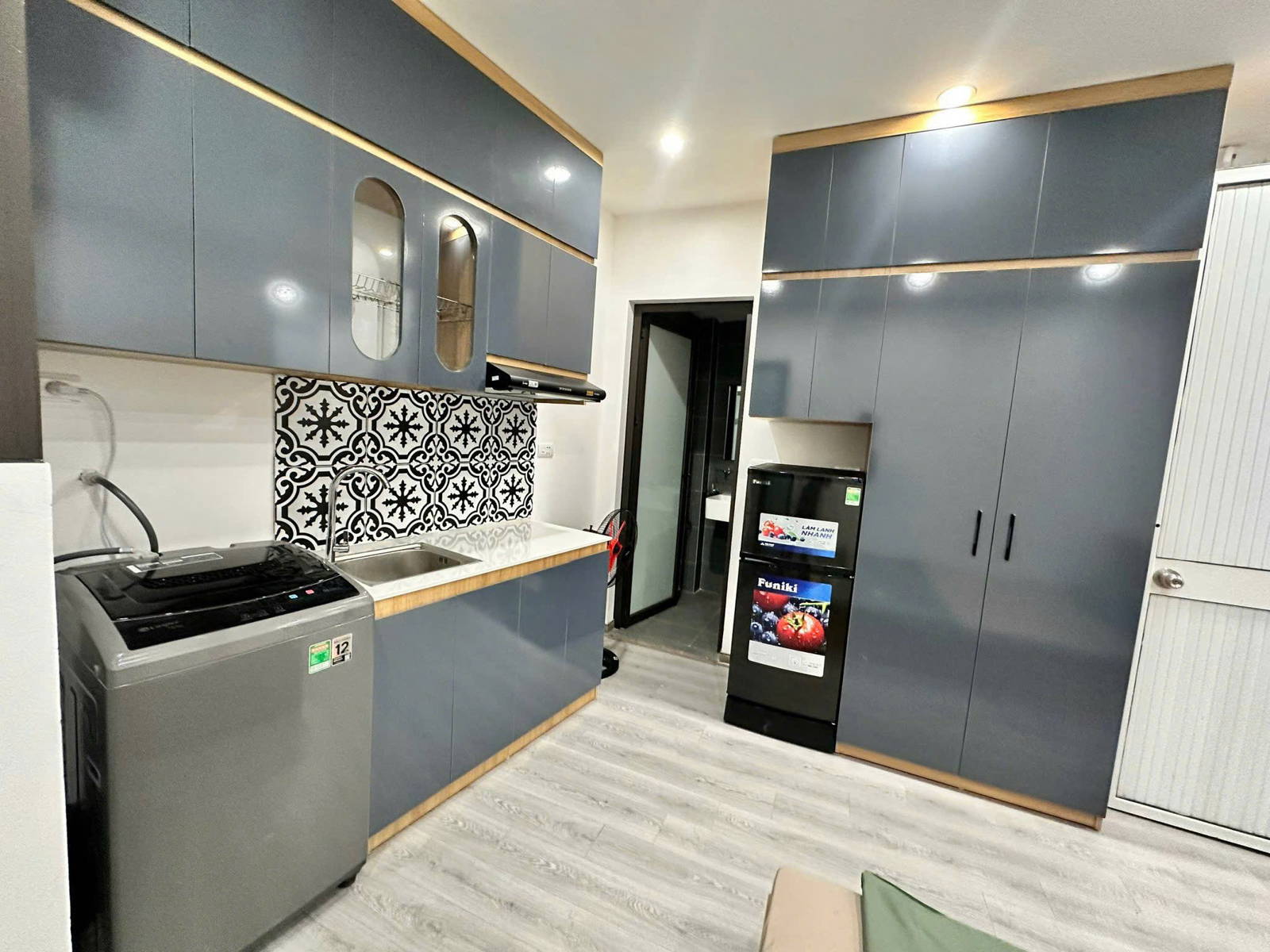 Chính chủ bán gấp nhà dòng tiền ngõ nông 580 Đường Láng. DT: 48m2- 6 tầng. chỉ 10 tỷ. - Ảnh 3