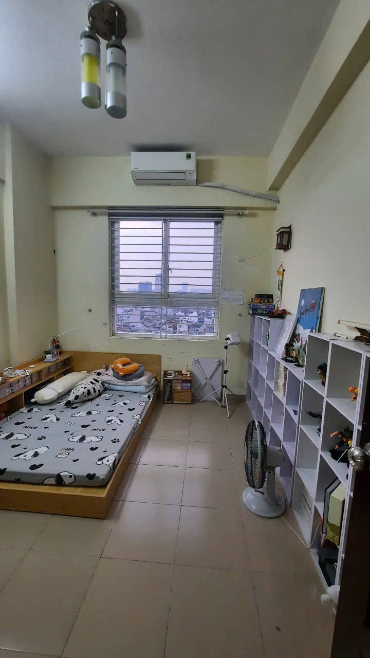 Chính chủ bán gấp chung cư Tòa CT2, 183 Hoàng Văn Thái, Thanh Xuân: DT 73m2- 2PN. 4,6 tỷ. - Ảnh 3