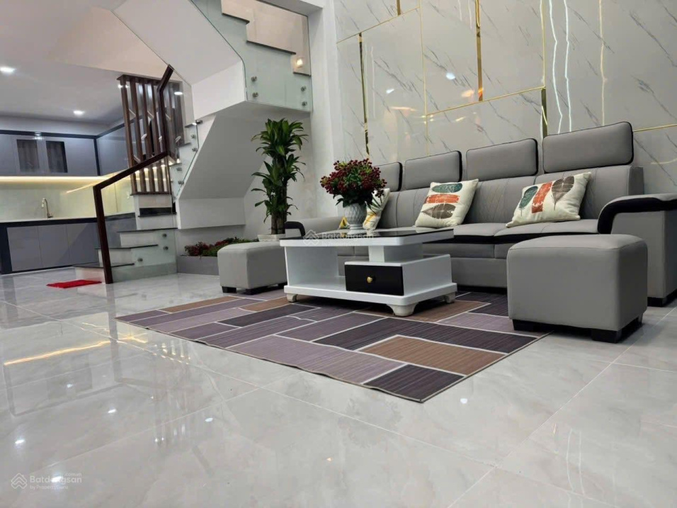 Nhà 4 lầu siêu đẹp, 5pn! Full nt xịn xò! Xe hơi ngủ trong nhà, Vị trí đẹp tuyệt! - Ảnh chính