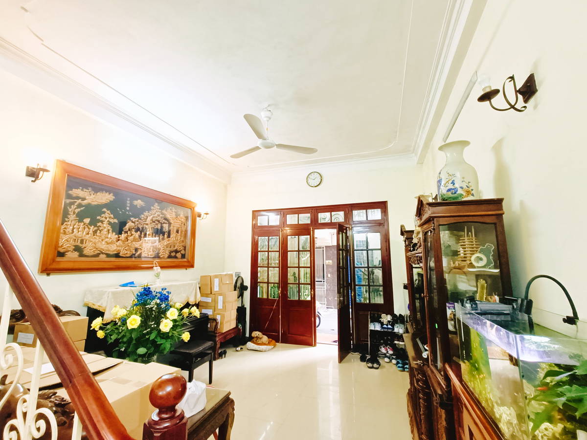 Bán nhà phố Nguyễn Phong Sắc, Cầu Giấy 60m2, 3 thoáng, 4T, mặt tiền 4.4m Gara ô tô - Ảnh 2