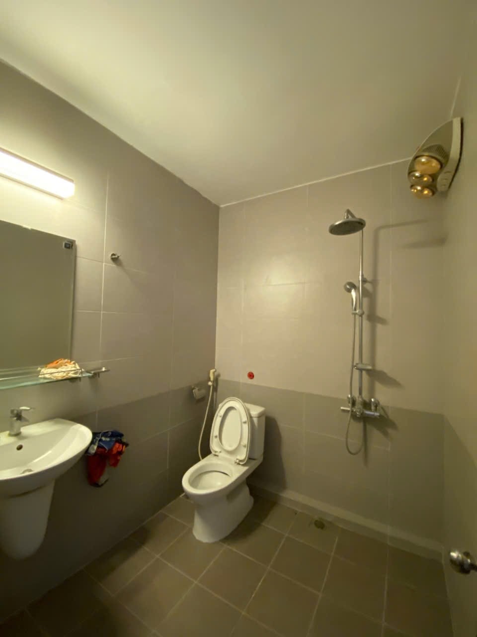 NHÀ NGUYỄN VĂN CỪ, 62m², 4PN, CÓ SÂN ĐỂ XE, GIÁ 9,5 TỶ. - Ảnh 4