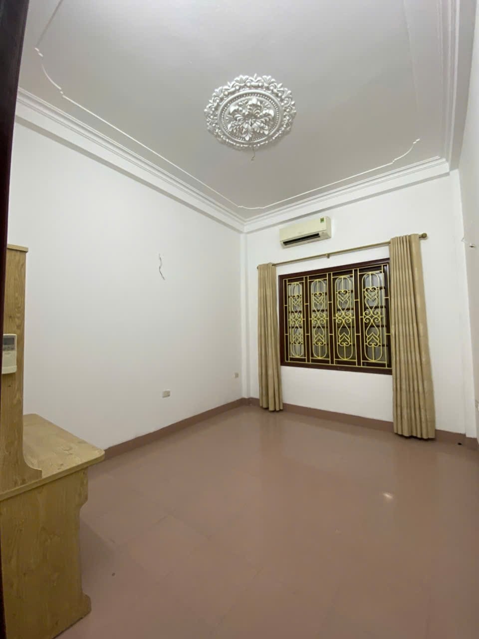 NHÀ NGUYỄN VĂN CỪ, 62m², 4PN, CÓ SÂN ĐỂ XE, GIÁ 9,5 TỶ. - Ảnh 3