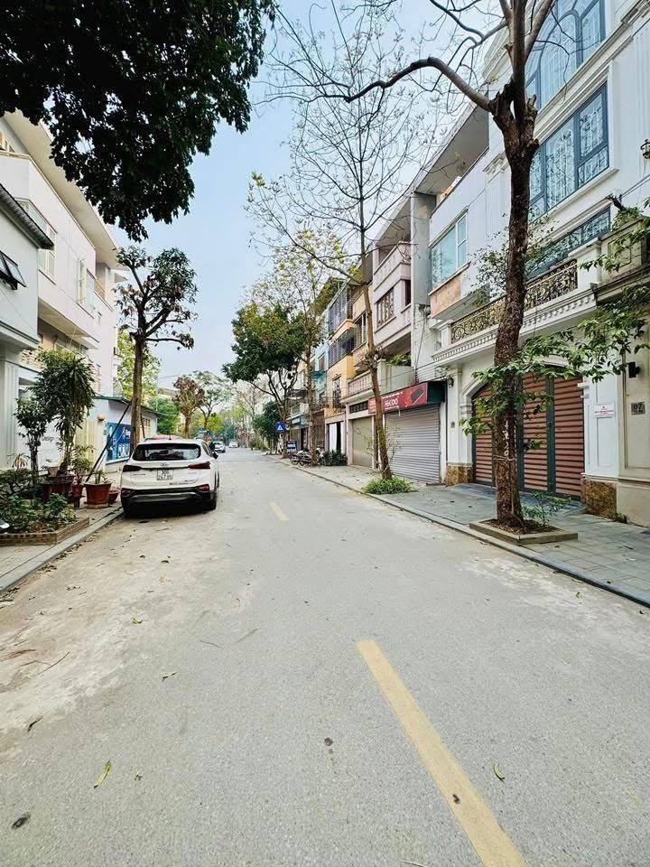 LIỀN KỀ VĂN PHÚ - ÔTÔ TRÁNH, ĐỖ CỬA NGÀY ĐÊM - KINH DOANH ĐỈNH - GIÁ 24 TỶ - Ảnh 1