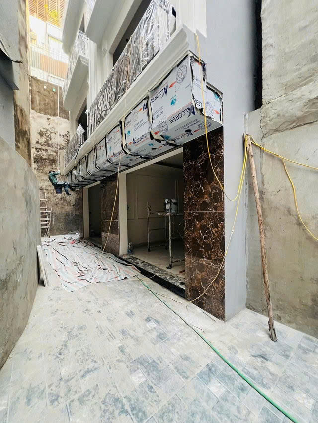 NHÀ MỚI TÔN ĐỨC THẮNG - ĐỐNG ĐA FULL NỘI THẤT 35M2, 5 tầng, mặt tiền 5.2m,7.6 tỷ. - Ảnh chính