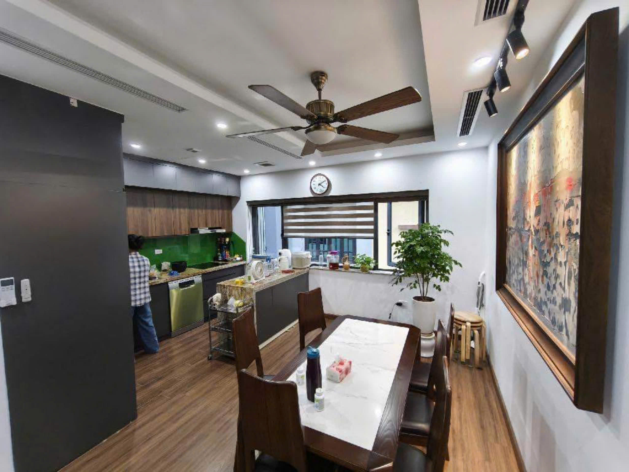 BÁN NHÀ PHÂN LÔ TRUNG KÍNH, VỈA HÈ, ÔTÔ TRÁNH, KINH DOANH, 51M2 CHỈ 14 TỶ 900 - Ảnh 2