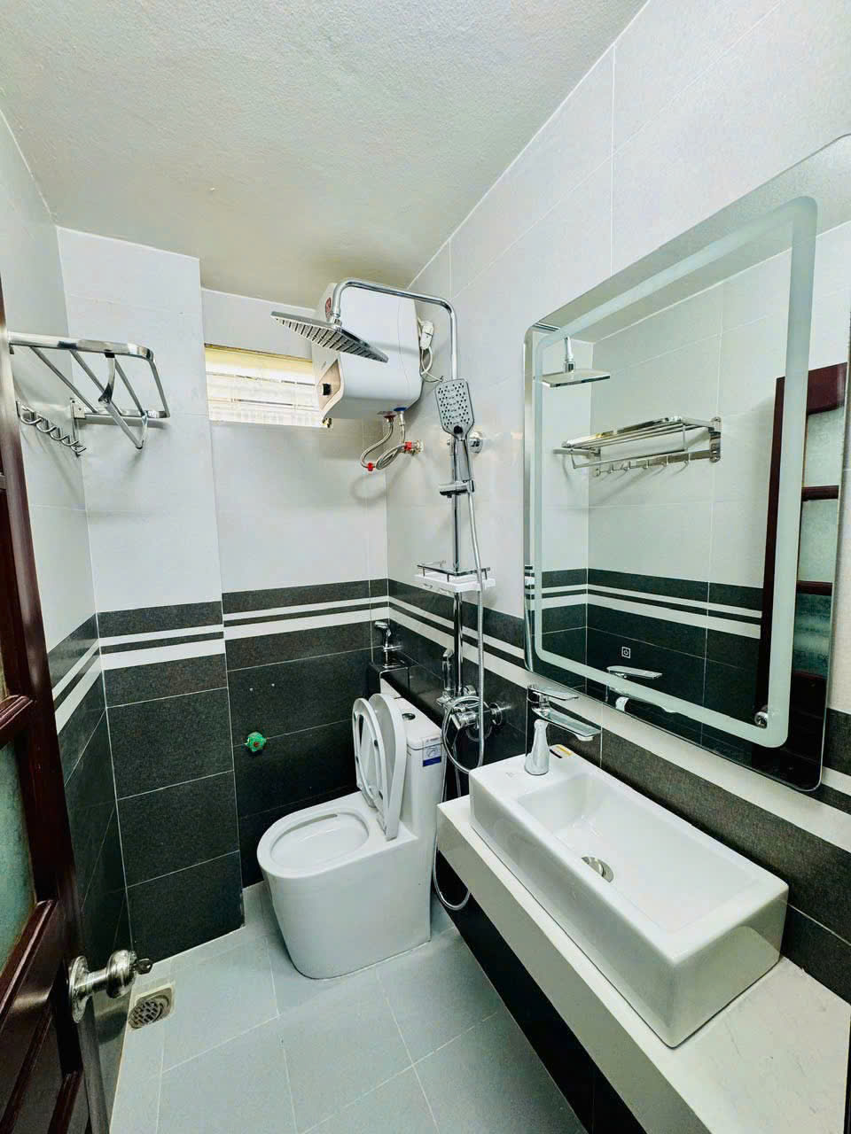 Cho thuê nhà riêng, đẹp ngõ 1 Bùi Xương Trạch, Thanh Xuân 35m x 4T giá 14tr, full đồ - Ảnh 5