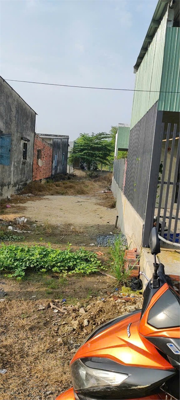 ĐẤT SIÊU ĐẸP - GIÁ TỐT - Bán GẤP Lô Đất Tiềm Năng Tại Xã Mỹ Hạnh Bắc, Đức Hòa, Long An - Ảnh chính