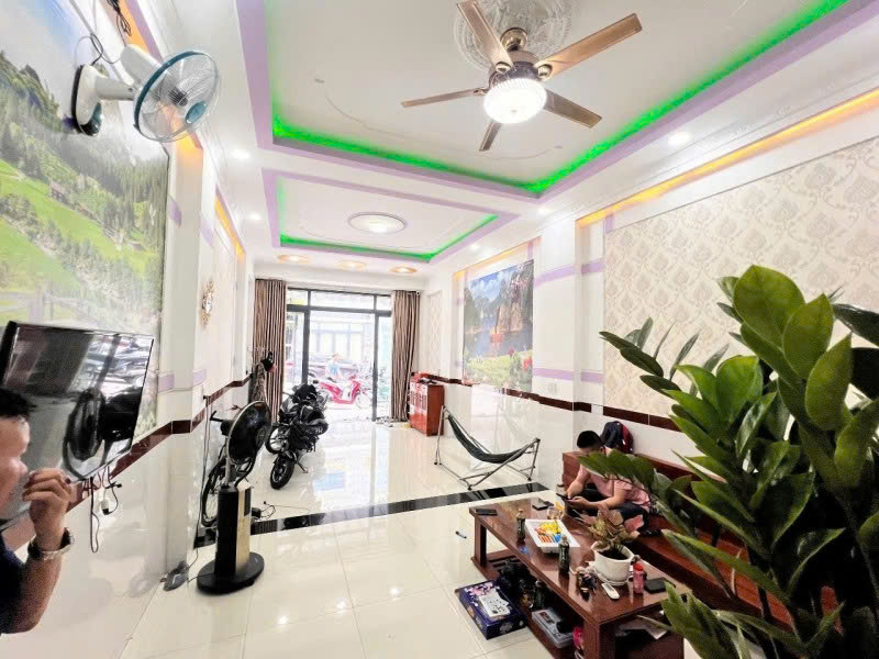 BÁN NHÀ 3 TẦNG TÂN ĐÔNG HIỆP DĨ AN BÌNH DƯƠNG ( 70M2 ( 4M x 17.5M ) - Ảnh chính